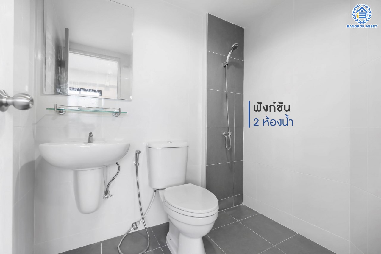 บ้านมือสองตกแต่งใหม่ ม.นันทนาการ์เด้นท์1 ราชพฤกษ์-ท่าอิฐ หลังมุม แบรนด์ Property Perfect หลังใหญ่พร้อมอยู่ เนื้อที่ 19.5 ตร.ว. ฟังก์ชัน 2 ห้องนอน 2 ห้องน้ำ บนทำเลเดินทางสะดวก เข้า-ออกได้ ทั้งถ.ราชพฤกษ์ และถ.รัตนาธิเบศร์ ใจกลาง 2 เซ็นทรัล และใกล้รถไฟฟ้าสถานี "บางรักน้อยท่าอิฐ" เพียง 5 นาที